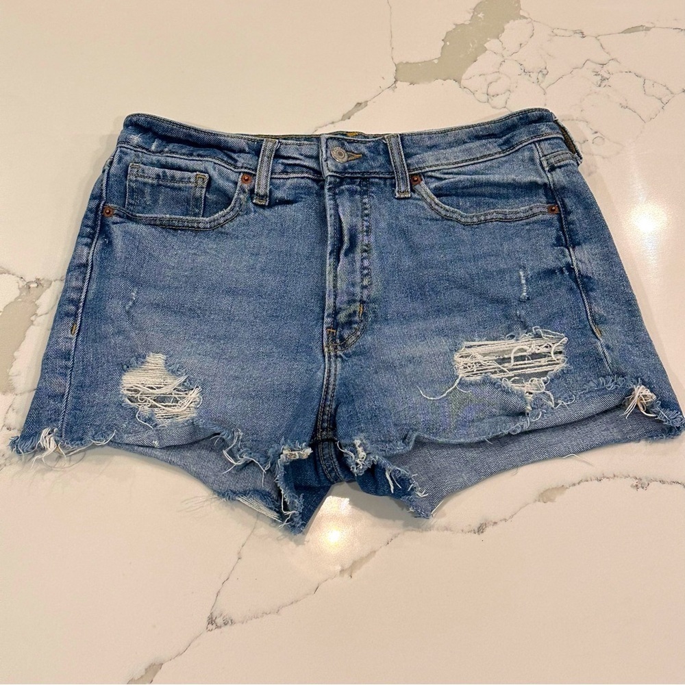 Old Navy Womens O.G. Straight High Rise Jean Shorts Size 10 Secret Smooth Pocket